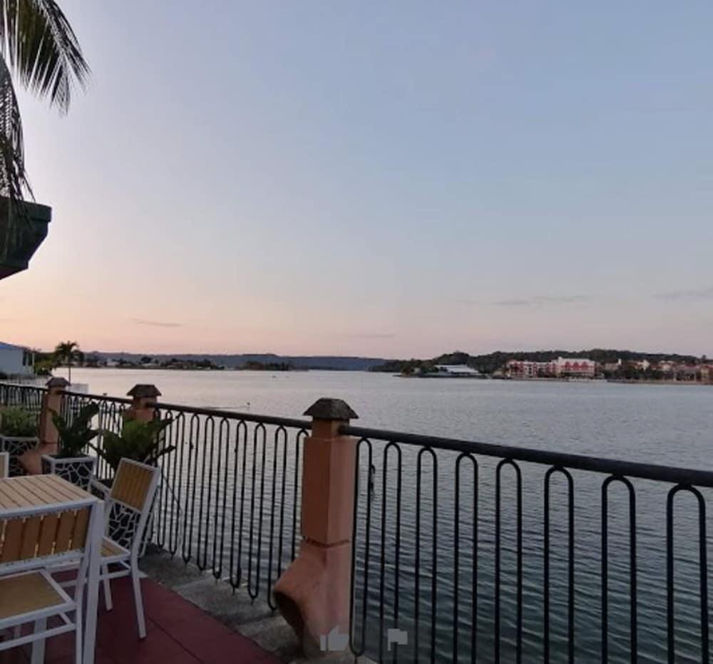 Peten Esplendido Flores Exterior foto